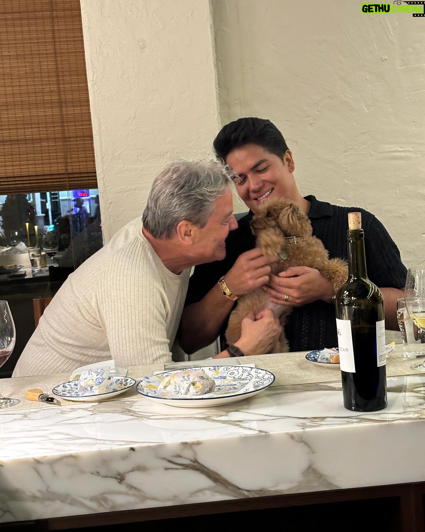 Ana Navarro Instagram - Good night, my peeps. Had THE best time at @chevremiami. It’s a tiny and crazy delicious Sandwich, cheese, wine & charcuterie shop. The line is out the door. Their one private room fits 12 and I’m going to rent it, over and over. If I invite you, say yes.