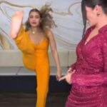Ana Patricia Gámez Instagram - Ensayando desde ya para los carnavales del próximo año a ver si nos invitan 🤣