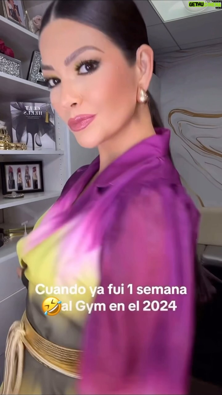 Ana Patricia Gámez Instagram - Quien más!? 🤭🤣