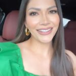 Ana Patricia Gámez Instagram - Espíritu Santo, amor del Padre y del hijo, inspírame siempre lo que debo pensar, lo que debo decir, lo que debo callar, como debo actuar. Lo que debo hacer para gloria de Dios, bien de las almas y mi propia santificación. Espíritu santo dame agudeza para entender, capacidad para retener, gracia y eficacia al hablar, dame acierto al empezar, dirección al progresar y perfección al finalizar, amén! 🤍