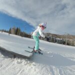 Ana Patricia Gámez Instagram – Día 2 ⛷️ logré bajar una pista azul sin caerme pero me duelen mucho las piernas 🤣 descubrí que mi miedo es a las alturas y a la velocidad 😓 Giulietta hizo sus primeros brincos 😅 Gael pasó a nivel 2 en la escuela y Luis pues que les digo, parece Pro 🤭 
#Aspen ❄️ #Snowmass 🎿
