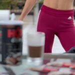 Ana Paula Minerato Instagram - Quem também aí gosta de um cafézin ?? No caso aqui é um Super café #HotHoHot que eu tomo todos os dias e dá aquela turbinada no meu treino dando mais energia e foco 🧠🫀🧘🏼‍♀️ e claro que é mais um produto q vc encontra no site @cellgenix 😍 📍 www.cellgenix.com.br ➡️ cupom de desconto MINERATO 20% off frete grátis @cellgenix @hotfitoficial ❤️