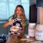 Ana Paula Minerato Instagram - Genteeeee hoje vou fazer com vcs uma receita bem conhecida mas que neste caso aqui temos um toque especial 😍 Panqueca proteica com whey e pasta de amendoim @cellgenix ❤️💪🏻 Whey de caramelo salgado e pasta de amendoim de bombom (juro é surreal de bom 😍😍) tem tudo no site www.cellgenix.com.br Cupom de desconto ➡️ MINERATO 20% off frete grátis
