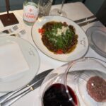 Ana Paula Minerato Instagram - Tardezinha #Vino&Pasta #Ilcapitale 🍷🍽️