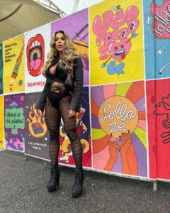 Ana Paula Minerato Instagram - #lollapalooza #lollapaloozabr @superbet_br 🫶🏻🎸 @agenciadnrp @cseventos