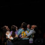 Ana Valeria Becerril Instagram - Celebro mucho este 2023, fue un año maravilloso. Pero sin lugar a dudas, mis Lobas fueron lo mejor. Mi lugar seguro es el Teatro, arriba de un escenario soy completa y es el lugar donde he conocido a las mejores personas. “Serendipity” le dicen a esa cosa hermosa que encuentras sin buscarla, que no sabías que necesitabas. Ahora sé que sin ellas nada, que hicimos una obra basta, compleja, mágica y que juntas podemos crear cosas que no existen (como dice @paula_zelayacervantes) Gracias, gracias, gracias 💜 Gracias @paula_zelayacervantes @anaguq @luisaguzmanquin @camillajtb por levantar y sostener este proyecto, por creer y defender el teatro hecho por mujeres. Gracias a mis Lobas: @mariapenella @camila.torres.cantu @alicecandelas @patricialoranca_ @sharonayon @anaguq @claugomenchaca @arceliaramirezoficial @chelsantre @maicvamora