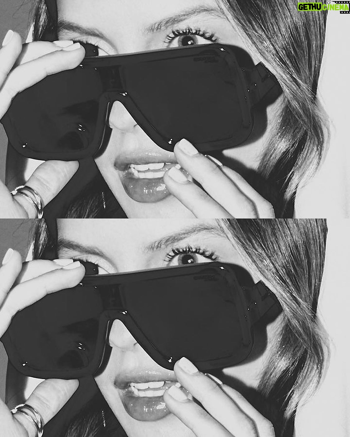 Ana Valeria Becerril Instagram - Rollo B @weshootmuch @cosmopolitanmx