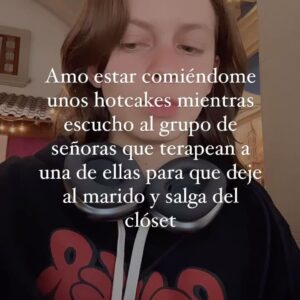 Ana Valeria Becerril Instagram - Mucho de todo es casi nada…

Ojo con la última foto, no por nada está en b&w