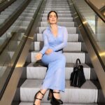 Ana de la Reguera Instagram - Este otoño solo quiero @fendi #FendiFW23 y #fendipeekaboo @mrkimjones​ @silviaventurinifendi​ @delfinadelettrez