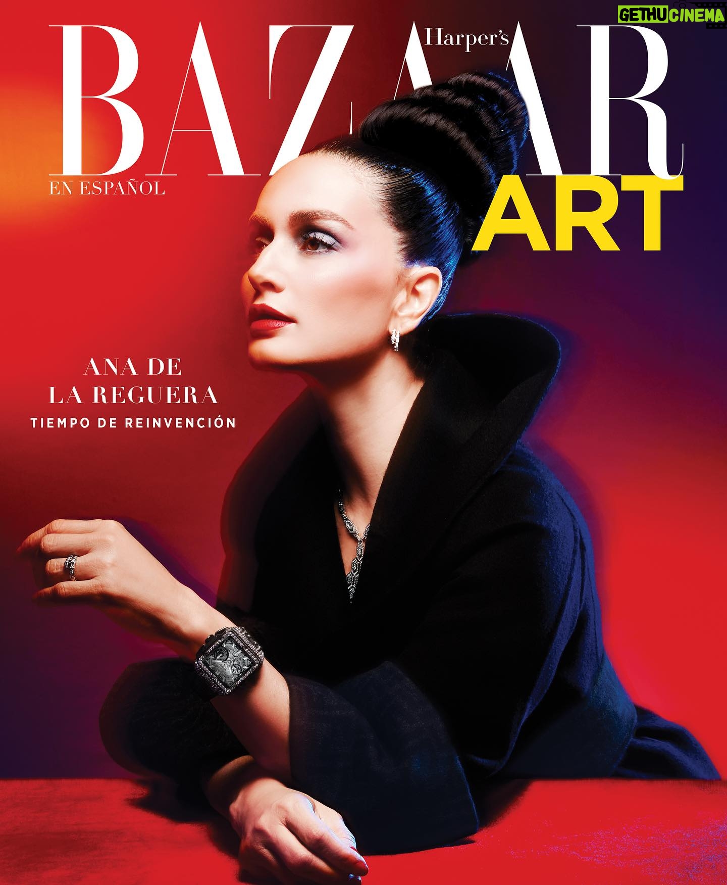 Ana de la Reguera Instagram - En la novena edición de @harpersbazaarmx ART presentamos a @adelareguera en portada. Más de 25 años han consolidado la carrera de la actriz, viviendo por cerca de dos décadas entre México y Estados Unidos. Hoy, Ana es un referente de la escena artística y la moda, que ha logrado reinventarse y a quien todavía le falta mucho camino por recorrer. • • En la portada Ana de la Reguera lleva reloj Square Big Bang Unico Titanium Pavé 42mm de @hublot Collar, aretes y anillos @bulgari Abrigo @fendi • • Fotografía: @ivanaguirrefotografo Styling: @alo_murillo_ Peinado: @ernestovargas_hair Maquillaje: @cesarmushi Asistente de fotografía: @joselo01 Asistente de styling: @bettopop y Alejandro Avilés Asistente de peinado: @patyvazquez_hair PR: @getagencia Entrevista: @joalferez Director de arte: @eloriginaldaro Directora editorial: @majoguzman #HarpersBazaarMx #ThinkingFashion #BazaarART #Cover #AnaDeLaReguera