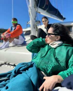 Ana de la Reguera Instagram - Nueva Zelanda, un país joven como yo. 😂🤟❤️
Feliz año! Pa mi empieza mañana! Para ustedes?