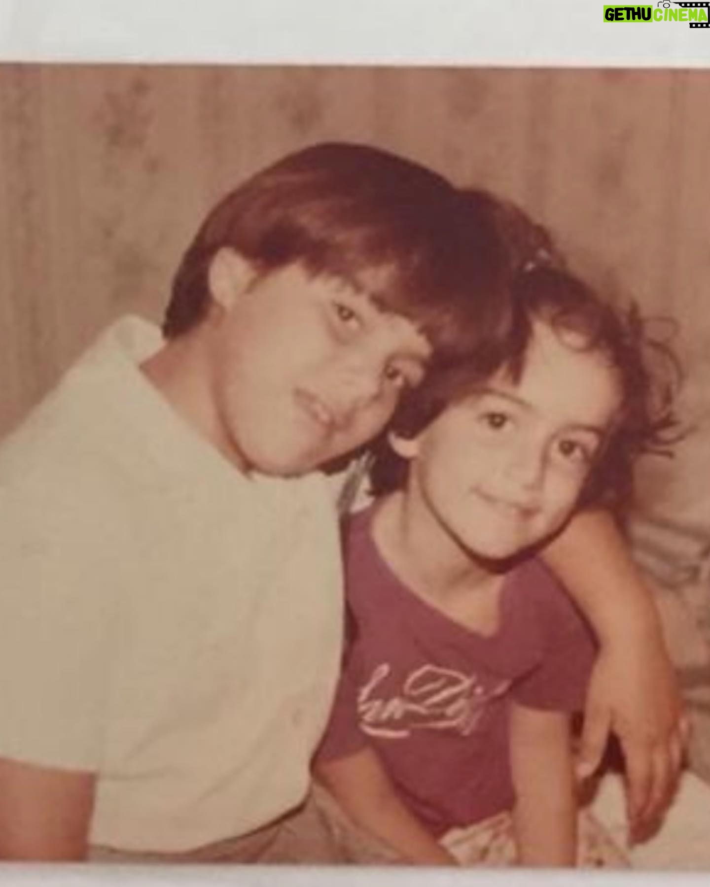 Ana de la Reguera Instagram - Felices 50 Hermana! Por seguir creciendo juntas! TE AMO CON TODO MI CORAZÓN!