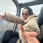 Ana de la Reguera Instagram – Nueva Zelanda, un país joven como yo. 😂🤟❤️
Feliz año! Pa mi empieza mañana! Para ustedes?