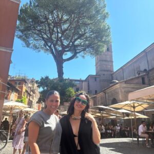 Ana de la Reguera Instagram - Roma ♥️🛵♥️

 #vespa #rome