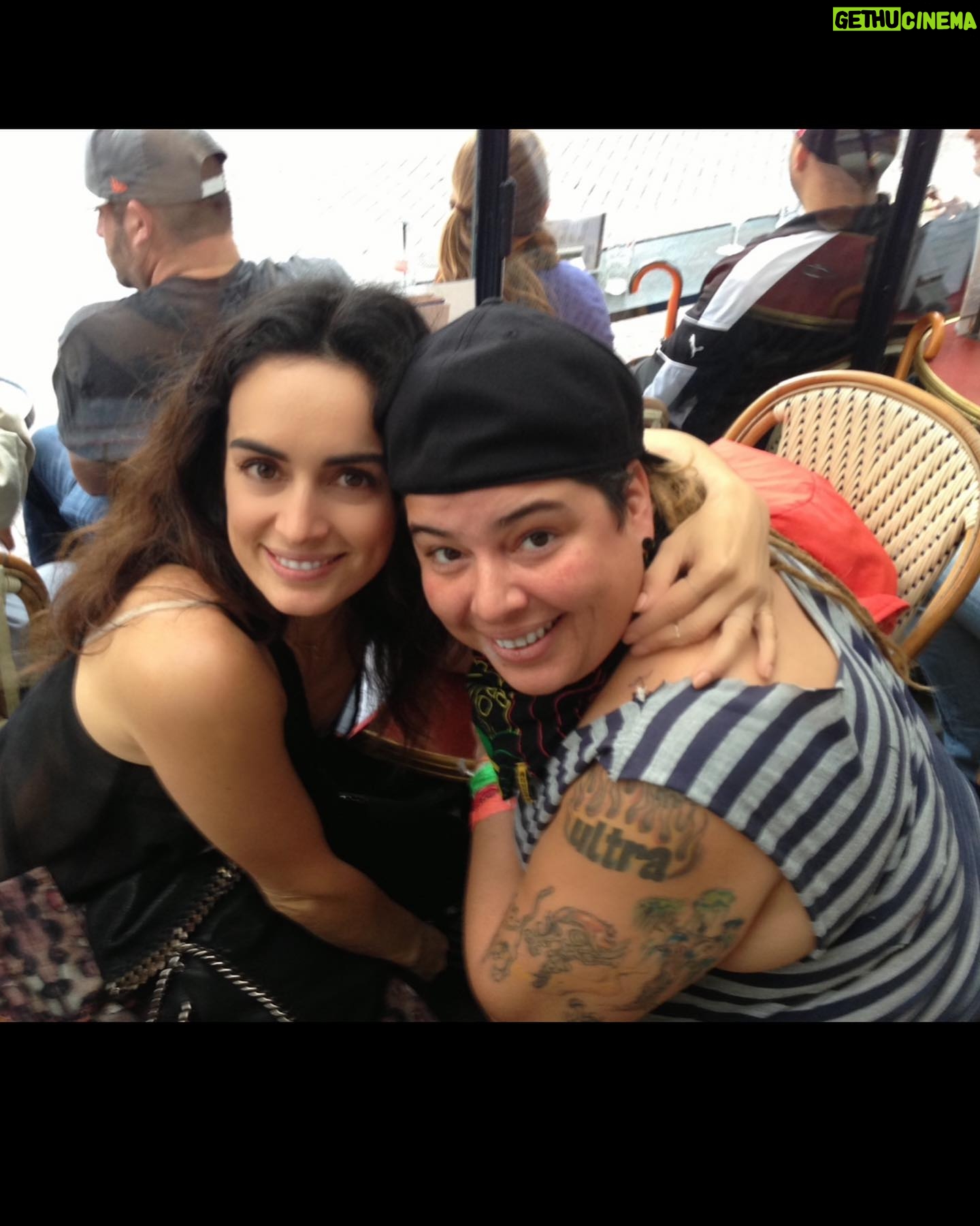 Ana de la Reguera Instagram - Felices 50 Hermana! Por seguir creciendo juntas! TE AMO CON TODO MI CORAZÓN!