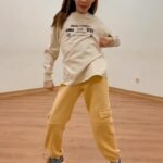 Anastasia Russo Instagram - I began dancing hip-hop and urban not that long and couldn’t be happier! 👏🏼 - choreographer: @quiiqueiglesiass - camera: @pablodelacuesta let me know if you like it! ✨