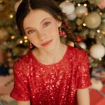 Anastasia Russo Instagram - 🎄 MERRY CHRISTMAS EVERYONE 🎄 hope you have a magical night and make the best memories ✨ I love you so much! 📸: @crossingpathsphotography