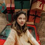 Anastasia Russo Instagram - HAPPY NEW YEAR 2024! 🥹💥 wishing ALLLL of you sooo much happiness and success and good vibes in this new year! trust your feelings, and achieve everything you want to achieve! YOU are more than capable! 🎄 ✨ for a 2024 when all our dreams come true ✨ 📸: @crossingpathsphotography