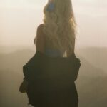 Andréane Chamberland Instagram – Film shot 📷 from my favorite place in the world.
By my favorite Island Girl 
📸 @govinda.photography / @govindahawaii