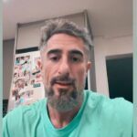Andréia Horta Instagram – Claro que fiquei feliz demais com essas palavras porque admiro o @marcosmion e seu ativismo no autismo. O que ele faz conforta e ensina muita gente!  Milton nos lembra sempre que o artista tem de ir onde o povo está. Ouro puro! Quem me conhece sabe que gosto de elogiar (só quando é verdade mesmo no meu coração! Rsrs) Acho bonito que alguém saiba que tocou alguém. Não fico guardando pra mim, procuro a pessoa e elogio rasgado. Não faço miséria com sentimento bom. A vida já é dura tantas vezes! Mion, obrigada! ☺️🩵 🌿
