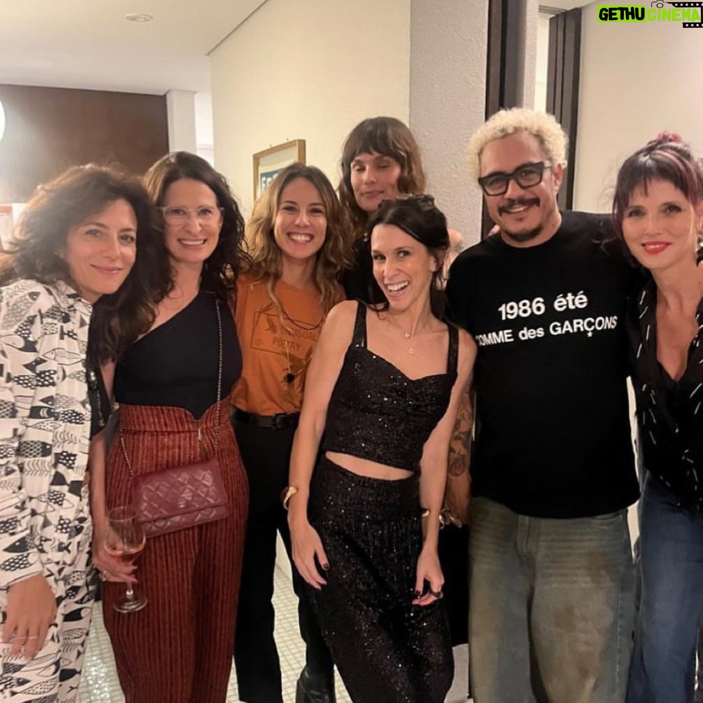 Andréia Horta Instagram - Semana boa!!! @letrux @marcosmion @saraholiveira @ravel.ravel @carvalhoalice @pfranca @sayonarasarti @marcelogomesrecife @icaro e mais e mais porque eu nunca lembro de tirar fotos mas estou tentando. 📸