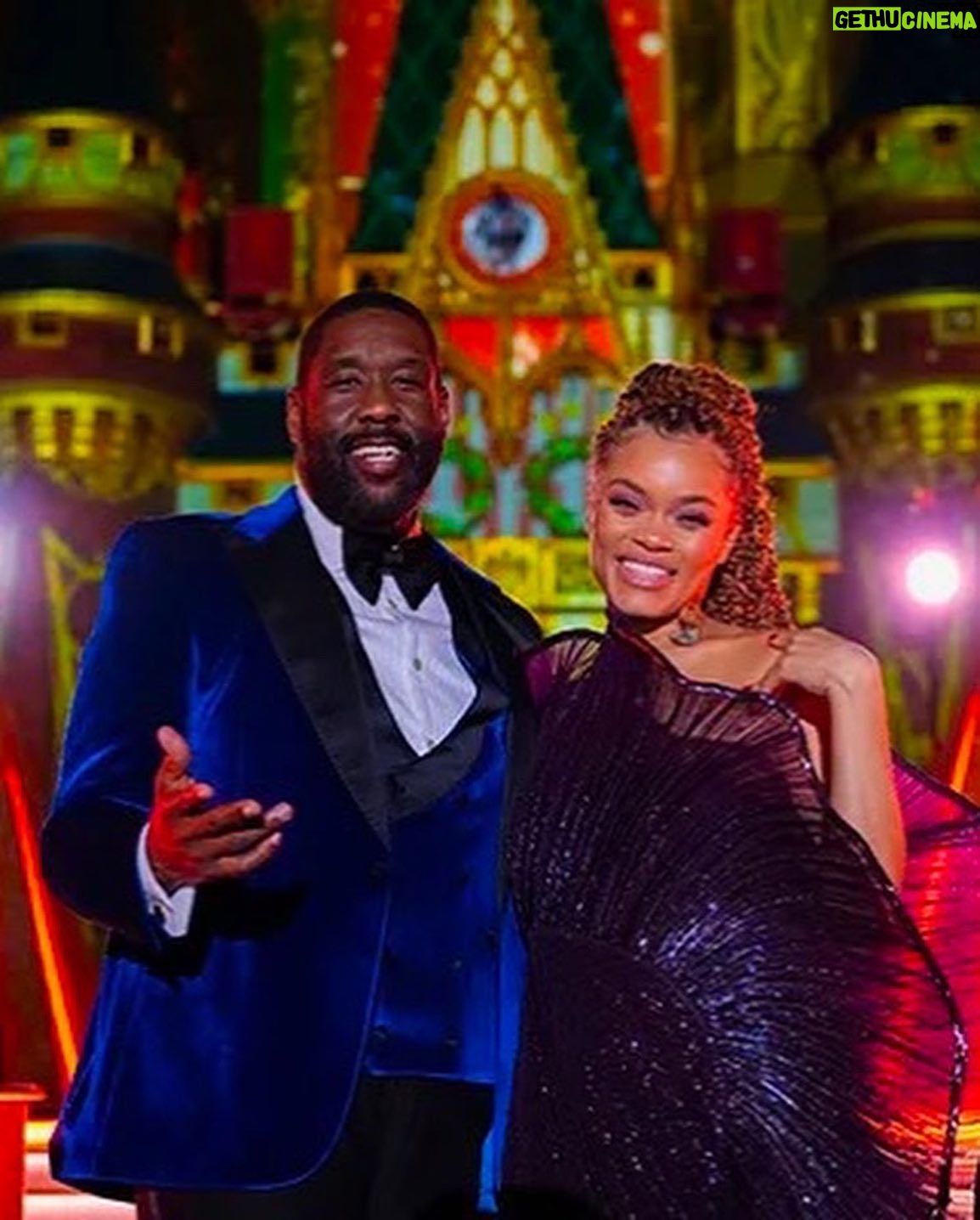 Andra Day Instagram - Proud of this one! Go get my bro @adamblackstone Legacy Christmas album 🙏🏽💚 a Christmas mood