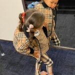 Andra Day Instagram – lol I think she feelin it 💛🥰…
last pose on @naomi 👌🏽😂 
#niece #blessin 🙏🏽