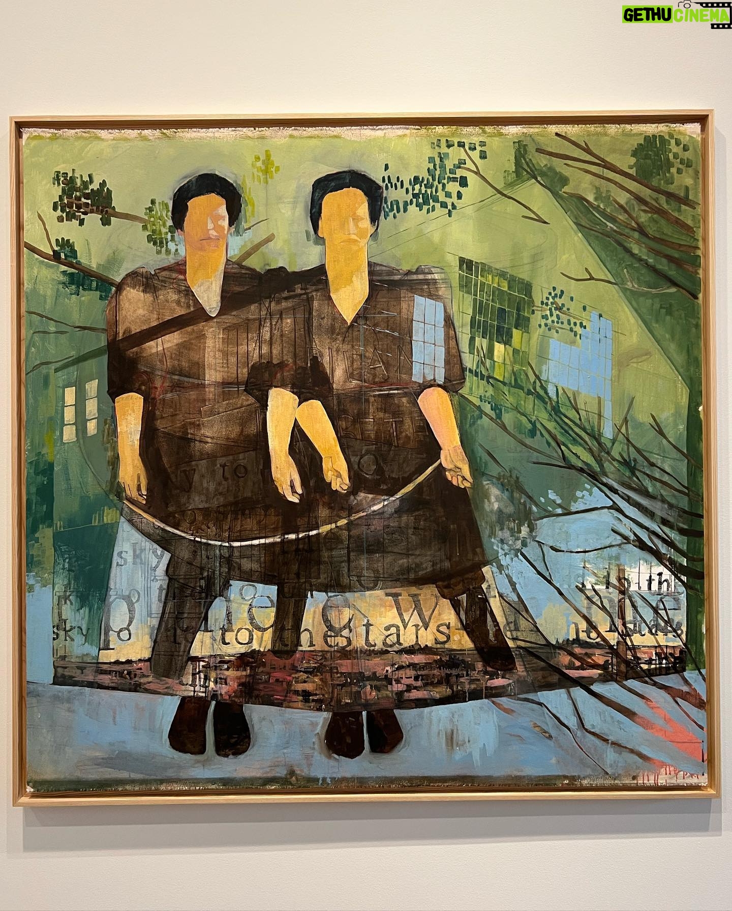 Andra Day Instagram - If yall in NY before the 22nd pls go to @galerielelong & check out my fave artist @pamelaphatsimo 1st solo exhibit in the city 🙏🏽💚🥰🥹 a blessin