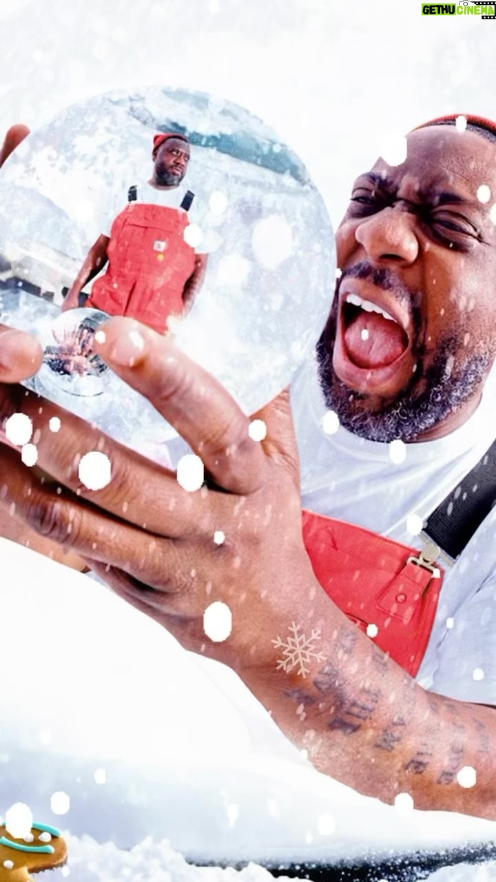 Andra Day Instagram - Merry Chrimuh… sometimes the holidays are hard and that’s ok 🤷🏽♀️go get my brother @robertglasper Christmas album so we can talk about it lol 🙏🏽🫶🏽 blessings to all