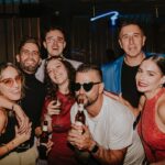 Andrea Duro Instagram - About last saturday ✨🪩 Grandísima fiesta para celebrar el amor 💜 @albagalan92 @patrivallc os deseo que seáis siempre así de felices y que disfrutéis de la vida como os merecéis. Os quiero mucho, gracias por dejarme compartir un día tan bonito con vosotras y porque somos familiiiiaaaa 🙌🏼🙌🏼 Fotones 📸 a cargo de mi imprescindible para cualquier evento @joshdevotto