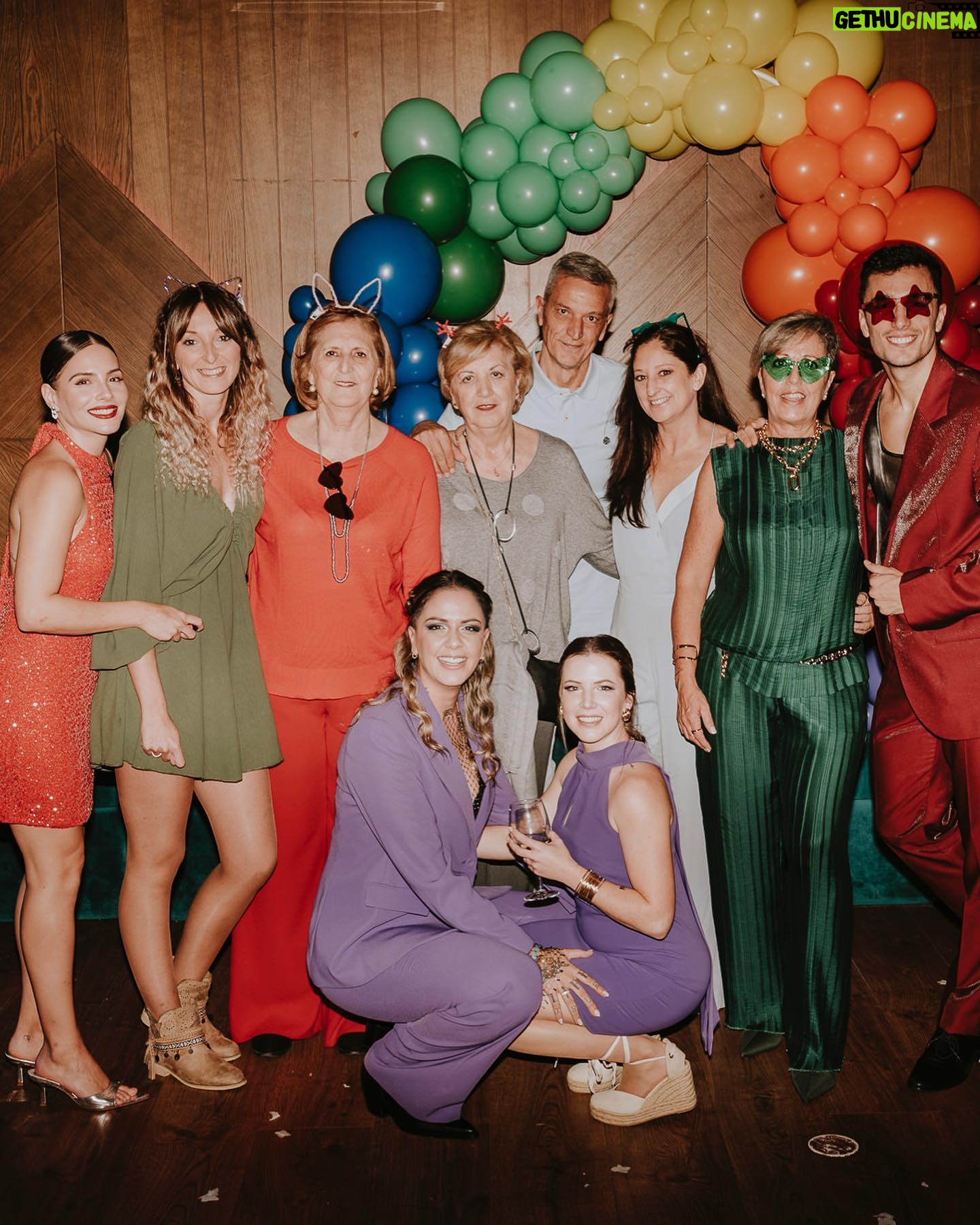 Andrea Duro Instagram - About last saturday ✨🪩 Grandísima fiesta para celebrar el amor 💜 @albagalan92 @patrivallc os deseo que seáis siempre así de felices y que disfrutéis de la vida como os merecéis. Os quiero mucho, gracias por dejarme compartir un día tan bonito con vosotras y porque somos familiiiiaaaa 🙌🏼🙌🏼 Fotones 📸 a cargo de mi imprescindible para cualquier evento @joshdevotto