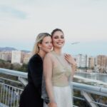 Andrea Duro Instagram - MUCHÍSIMAS FELICIDADES MI ALI ❤️🦢 Que todo lo mejor te encuentre y se quede contigo ✨ Sobran las palabras para describir la amistad que hemos construido durante estos 15 años. Solo puedo desear que siempre seas feliz y que yo pueda estar cerca para verlo, acompañarte y celebrar 🥂 Te quiero mucho, my chosen sister 🫶🏼
