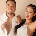 Andrea Luna Instagram - Faltan solo 5 días para LUNA LIVE SESSIONS vol 1 🎫 no puedo creer lo rápido que han pasado los días ! 🤫 Les cuento que estaré junto a @diegotalvez cantando canciones propias y covers de Karol G, Vicentico, Gilda, entre otros. Además tendremos de invitados a @susangreenoficial @bastianstimman @kireiklein y @milenafederici 🌙 Esta es una producción de @lunaprojectsmanagement y es posible Gracias a marcas como @aveneperu @butacac.pe @foreplay.pe @amapolafloral.pe @andrealunaboutique @mik.alene @butacafilm y por supuesto gracias a @selinaperu_ por abrirnos sus puertas por primera vez 🙏🎶👏🏻 Muchas gracias ✨ Aun quedan entradas y pueden comprarlas a 25 soles en este link https://wa.link/vqqn5q 🤫 *consumo mínimo 25 soles. Los esperamos 🎶🎤 Cover Ph 📸 @franciscotalledo Mkp / Hr @gisellaacosta.makeup_y_eventos Looks #hmperu @hm