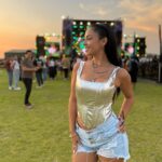 Andrea Luna Instagram - Primera parada de @selvamonos_festivales 🦜🌴por @htaentertainment @tolentinohugo 👏🏻👏🏻👏🏻 Vienen muchas sorpresas 😄 @lunaprojectsmanagement Hr @toquexestetica ❤️ 📸 @emetcordova 💕💕