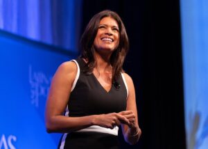 Andrea Navedo Instagram - So grateful for the many places life has taken me. 

Your story is worth being told, your otherness is truly your strength. 

#ownyourstory #ourothernessisourstrength #andreanavedo #speaker #actress #author