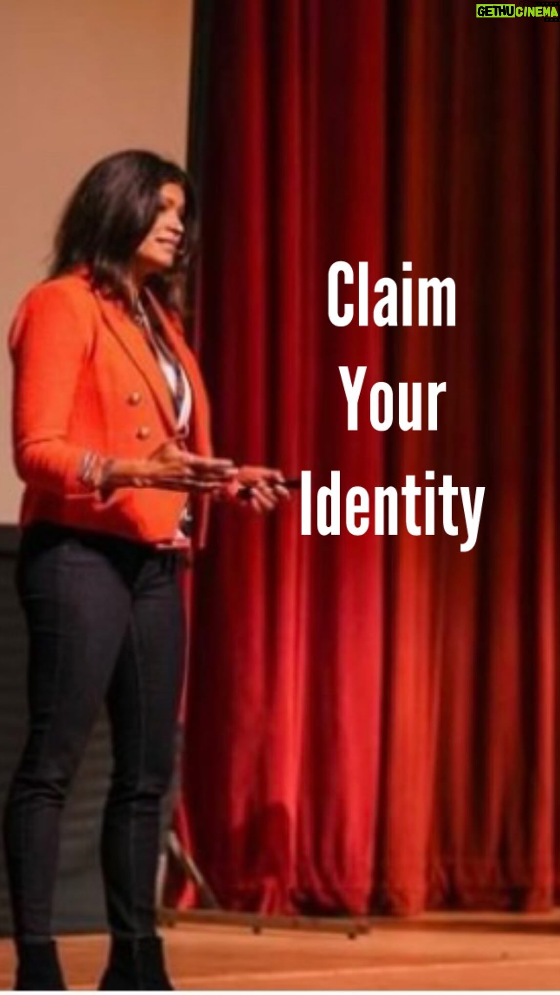 Andrea Navedo Instagram - Here’s a clip from my TEDx talk: #What does it mean to claim your identity? Owning where you’re from and who you are can be life changing. Thank you @tedxuopacific for this amazing opportunity and I can’t wait to share more from my Ted Talk!! 👏🏽📝 #claimyouridentity #andreanavedo #tedtalks #tedx #ownyourpower #ownyourstory #motivation #inspired
