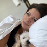 Andrea Navedo Instagram - Sometimes a little extra snuggles on a Monday is all you need! 🤗 #deartheo #staycozy #happymonday #furbaby