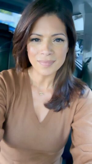 Andrea Navedo Instagram - Thank you Everyone! My birthday yesterday was extra special because of you all! 🥰🙏🏽🥰

#happybirthdaytome
