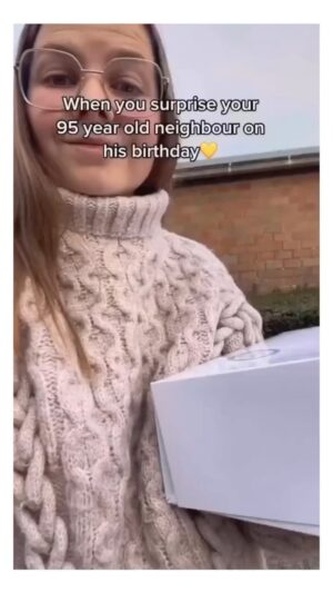Andrea Navedo Instagram - Spreading some joy into the world today! This video made my morning #spreadthelove 
#happymonday 
#joy #seniors #cutenessoverload