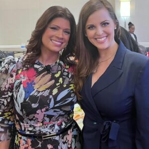 Andrea Navedo Instagram - It was such an honor to be in your presence @tararosenblum of @news12wc and THANK YOU so much for catching this moment of me sharing my “Otherness” 

#Repost @tararosenblum
・・・
HAPPENING NOW 🩷 Actress/author/Producer Andrea Navedo just delivered her keynote here at the Westchester Women’s Summit and left us all in tears. As she tells it best , she started out thinking that being “brown, poor and from the hood”  and a student who took 5 yrs to graduate, made her unworthy of success. But her greatest source of shame wound up becoming the fire that fueled her biggest successes. Cant wait to sink into her new book. Much more action still ahead from here at the summit 😍 

@andreanavedo #janethevirgin #news12 #wws @theeventdept #womeninspiringwomen #actress #womenshistorymonth #westchestercounty #westchestergram #turntotara