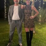 Andrea Rincón Instagram - Desparramando facha con mi amado amigo @gastonpauls22 en el cumple de la hermosa y talentosa @munapauls. Felicitaciones a los papis!! @agustinacherriok y Gasty!! 💙💙 Que tengas una vida bendecida ser de Luz!!! Espero hayas tenido la noche que soñaste. Tus invitados la pasamos Súper!!! Gracias!!! 🙏🏾🙏🏾🙏🏾💙💙🦋🦋 Grosa @claudiavillafaneok te luciste una vez más!! 👏🏾👏🏾👏🏾 Gracias @cynthiamartos por la pilcha @meryfolgar por el MakeUp y pelo @caromarafioti por el Styling @ferrarocalzados por las botas Y @lolamembrillo por hacerme reír toda la noche!! 😂😂😂☺️