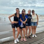 Andrea Rincón Instagram – Tener de amigos a mis hermanos. Tener de hermanos a mis amigos!! 💙