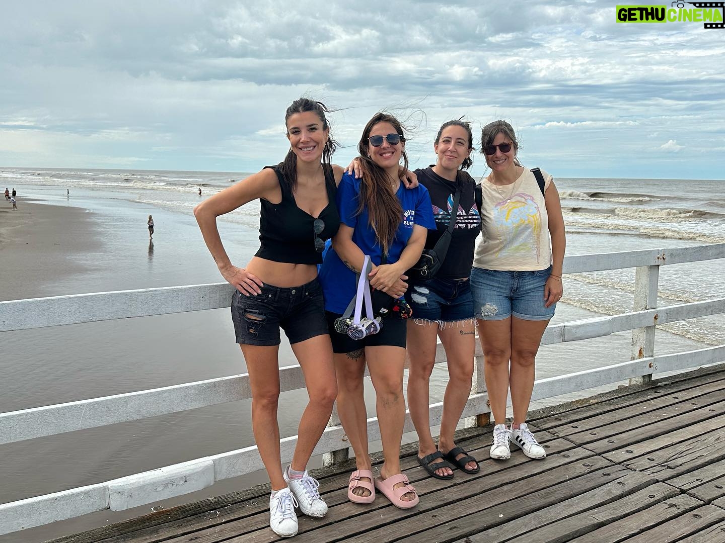Andrea Rincón Instagram - Tener de amigos a mis hermanos. Tener de hermanos a mis amigos!! 💙