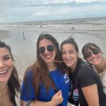 Andrea Rincón Instagram – Tener de amigos a mis hermanos. Tener de hermanos a mis amigos!! 💙