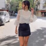 Andrea Rincón Instagram - 🤍🤍🤍🤍🤍🤍🤍🤍🤍🤍🤍 Blusa & Mini @blossomofficiel Aros, Pulsera & Anillos @fbs.ok_ Botas @ferrarocalzados Make up & Pelo @sochiherrera Styling @caromarafioti Video & Foto @chchcarisma Nails @citynailsba