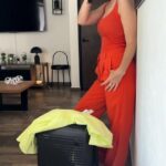 Andrea Torre Instagram - ¡Dijeron vacaciones! 🏃‍♀️😎 Yo super lista desde hace días para disfrutarlas al máximo en esta semana santa!! ¿Ustedes como la están pasando? Mi 👗#oldnavymx #vacaciones #sol #outfit #look #reels #ATH🍄