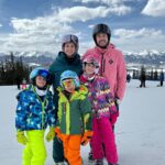 Andrea Torre Instagram - ¡En La Torre! Estamos en la nieve y no saben lo felices que estamos ¿Están listos para ver nuestras aventuras? Comenta un ❄️ para acompañarnos!! @epicpass @epicpass_esp @keystone_resort - #snow #snowday #snowboarding #snowboard #skies #esquí #nieve #vacaciones #transition #torremomz #torrekidz #mamaenlatorre #transición #trending