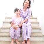 Andrea Torre Instagram - Gracias a todas las mujeres que nos rodean, porque nos inspiran y nos hacen fuertes… Merecemos ser libres, poderosas y ¡FELICES! Juntas haremos este mundo mejor 💜 #8M #8marzo #diadelamujer #womensday #torremomz #torrekidz #mujeresemprendedoras #mujeres #womanpower #womansupportingwoman