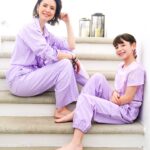 Andrea Torre Instagram - Gracias a todas las mujeres que nos rodean, porque nos inspiran y nos hacen fuertes… Merecemos ser libres, poderosas y ¡FELICES! Juntas haremos este mundo mejor 💜 #8M #8marzo #diadelamujer #womensday #torremomz #torrekidz #mujeresemprendedoras #mujeres #womanpower #womansupportingwoman