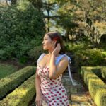 Andrea Torres Instagram – Did two things I’ve always wanted to try this morning ❤️ Watercolor painting and Perfumery! With the stunning garden of Milton Park Country House as background 🥰

PS still can’t stop getting a whiff of my very own Bushflowers   Vanilla fragrance 🥰

#Bridgerton #BridgertonInBowral @bridgertonnetflix @netflixph